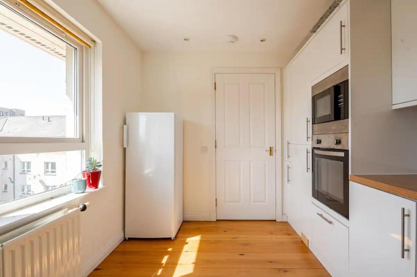 Arthur'S Seat Nest Edinburgh Exterior photo